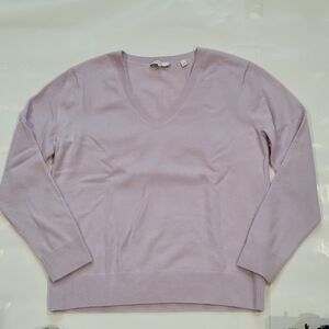 Vince Lilac V-Neck Cashmere Sweater